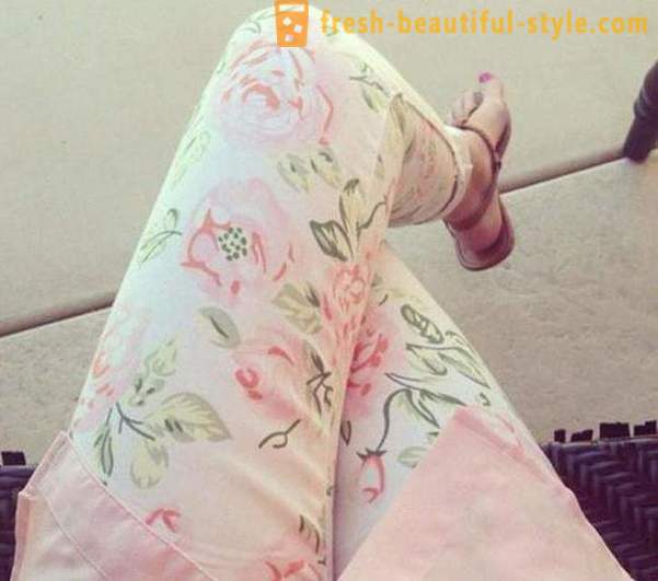 Модни панталони с цветя - какво да облека, съвети стилисти и най-добрата комбинация от