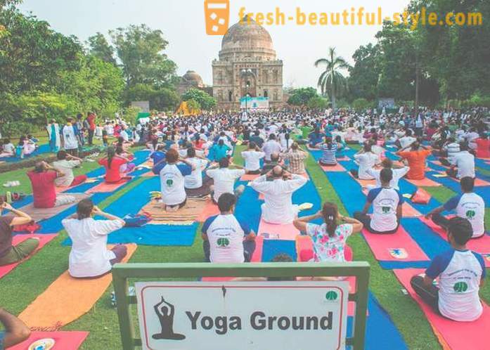 Международен ден на йога празнува по целия свят