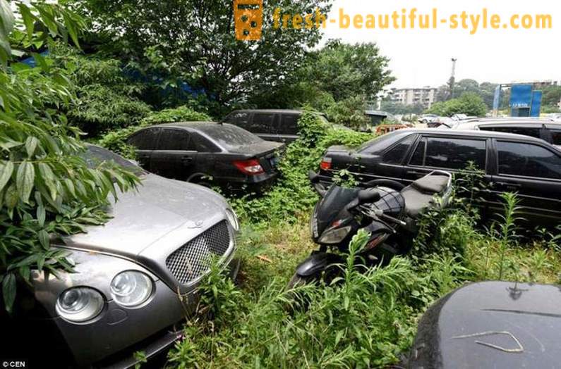 Китайските гробище луксозни автомобили