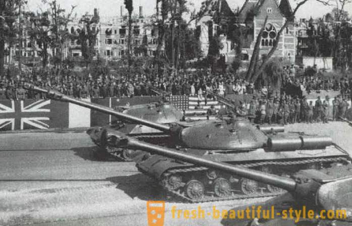 Защо Съветския съюз се посочи парада в Берлин, Е-3 танкове