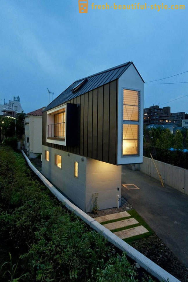 Миниатюрна къща в Япония