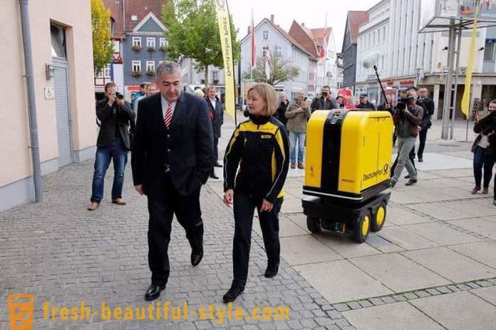 В Германия, която сме създали робот-помощник пощальони и куриери