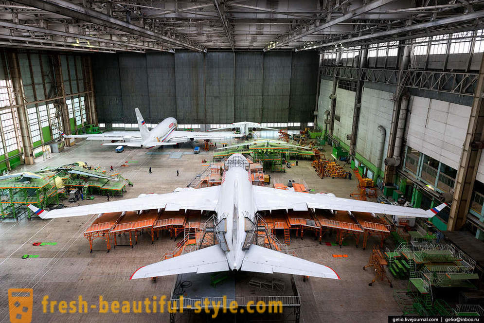 Производство на Il-96-300 и AN-148. VASO