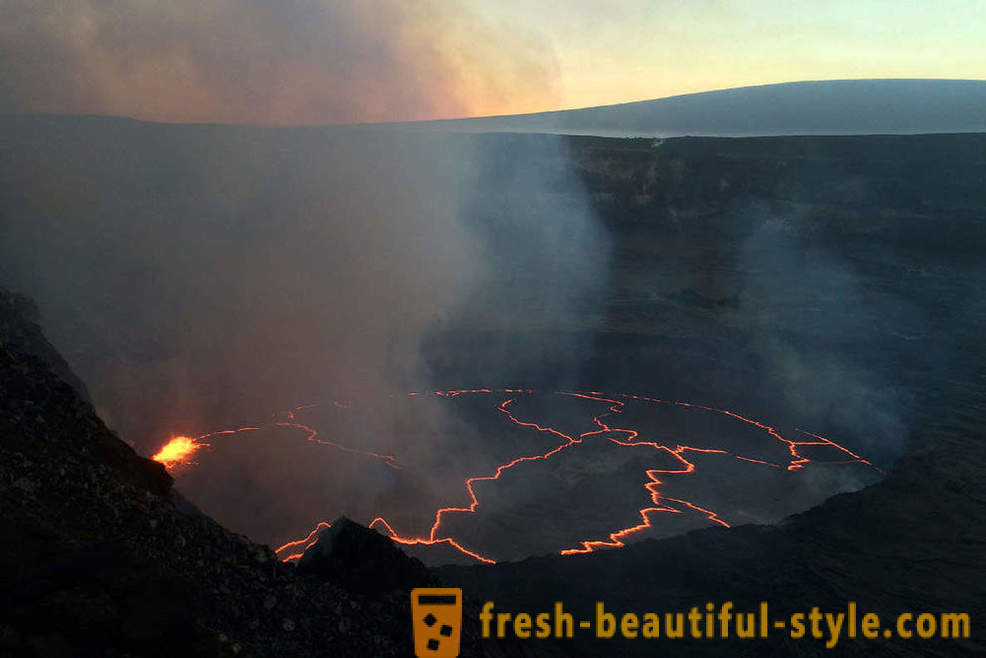 Вулканични лава потоци от Килауеа Хавай