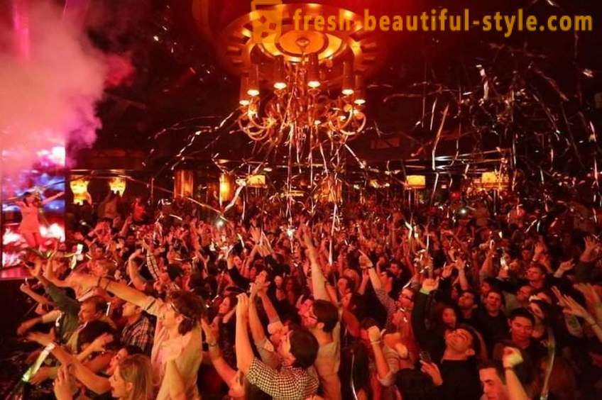 Wildest нощни клубове в света