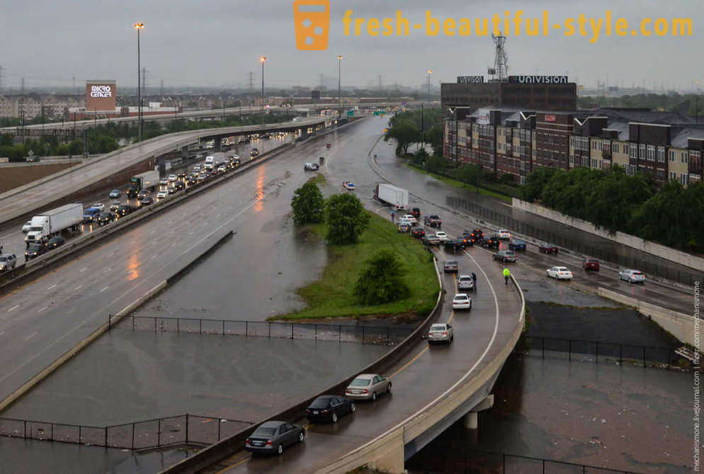 Исторически наводнения в Хюстън