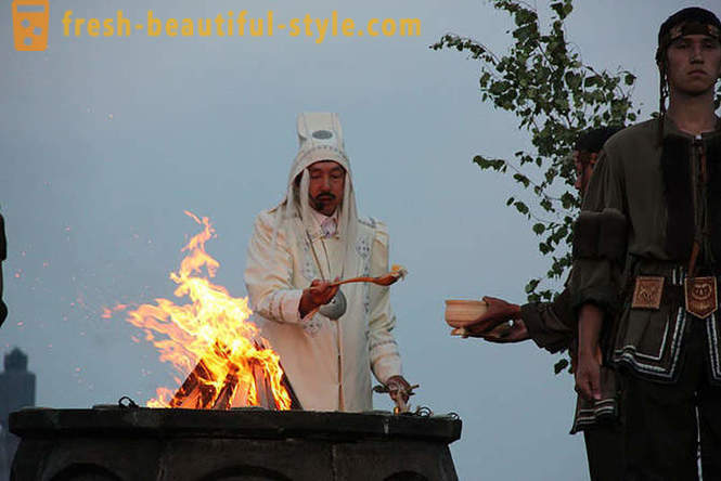 Как да извършат ритуала на срещата на слънце в Якутия