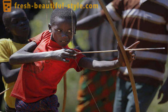 Стрелците племе Pokot от Кения