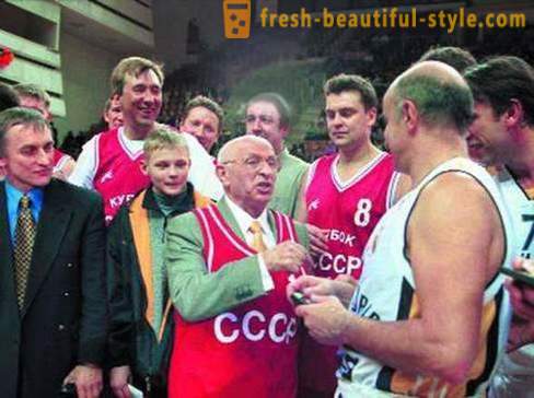 Александър Гомелски: треньорска кариера, награди, медали и личен живот легенди