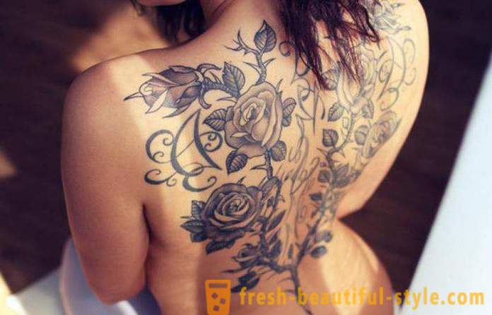 Татуировки за момичета на гърба: стилове, дизайни, опции