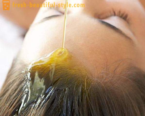Рициновото масло за коса: преглед на заявлението. това означава, как да се използва правилно?
