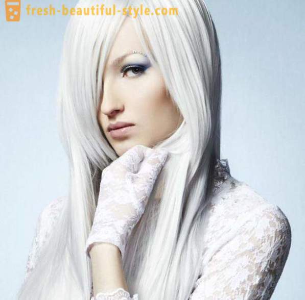 Бялата коса. Съвети за оцветяване и грижа