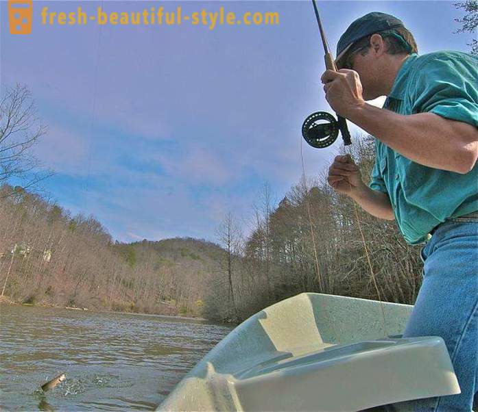 Харесва ми да се лови риба? Риболов на езерото, реката и морето. Как да ловят риба с предене?