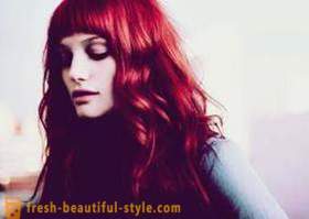 Crimson Цвят на косата: плюсове и минуси